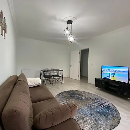 Διαμέρισμα 2bedroom Cozy *